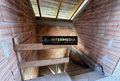 Casă individuală cu 4 camere cu Teren 345 Mp în Ampoi 3 - 9