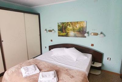 Casă cu 3 camere cu Teren 100 Mp în Slănic - 1