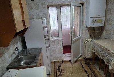 Apartament cu 2 camere decomandat în Tătărași