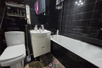 Apartament cu 2 camere decomandat în Răcădău