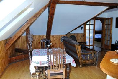 Apartament cu 3 camere decomandat în Central - 8