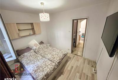 Apartament cu 3 camere decomandat în Dâmbu Pietros