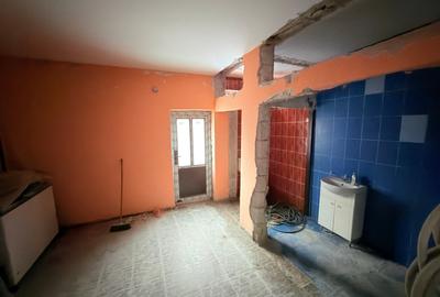 Spațiu comercial, de 78 mp, în Central - 2