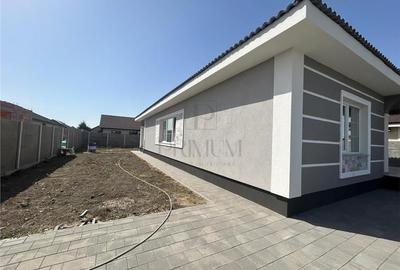Casă individuală cu 4 camere cu Teren 500 Mp în Sânmihaiu Român - 2