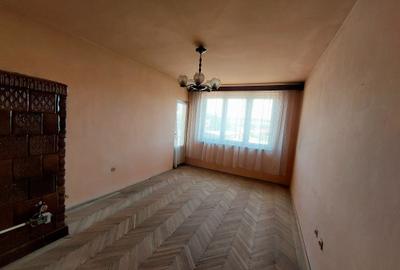 Apartament cu 3 camere decomandat în Central - 1