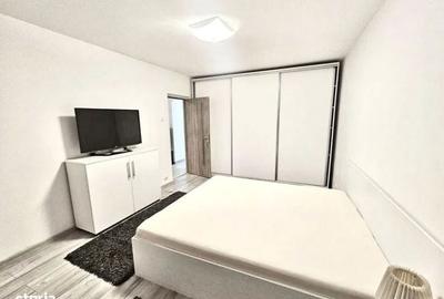 Apartament cu 3 camere decomandat în Drumul Taberei