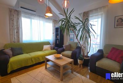 Apartament cu 3 camere decomandat în Dămăroaia