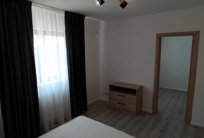 Casă cu 4 camere cu Teren 300 Mp în Tunari - 1