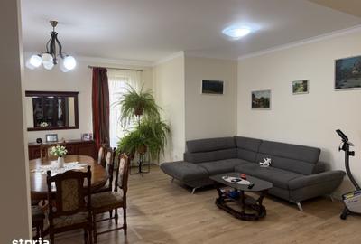 Casă cu 3 camere cu Teren 600 Mp în Central
