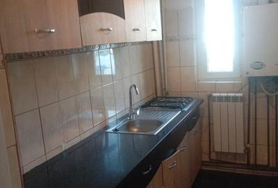 Apartament cu 2 camere decomandat în Alexandru cel Bun - 4