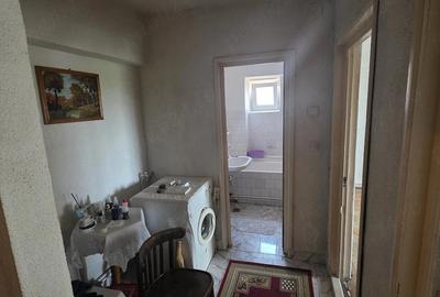 Apartament cu 3 camere decomandat în Nord
