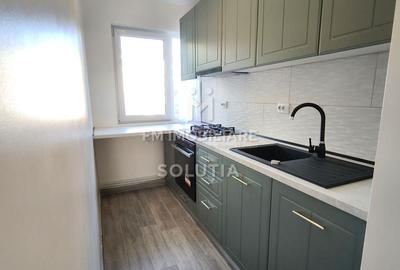 Apartament cu 3 camere semidecomandat în Decebal