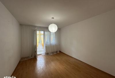 Apartament cu 2 camere decomandat în Vest