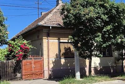Casă cu 3 camere în Lunei - 1