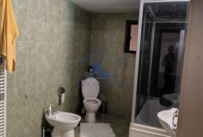 Casă cu 9 camere cu Teren 741 Mp în Central - 18