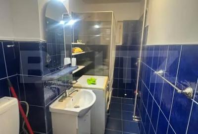 Garsonieră decomandată în Girocului