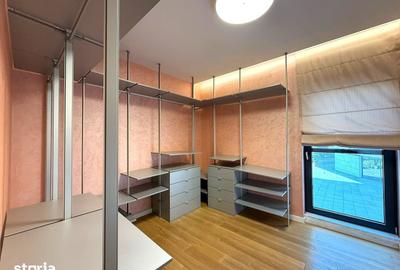 Apartament cu 4 camere în Aviației