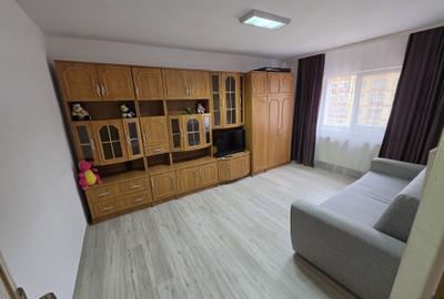 Garsonieră decomandată în Câlnic