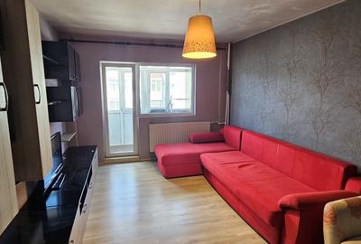 Apartament cu 3 camere decomandat, mobilat în Gorjului