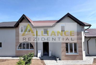 Casă individuală cu 6 camere decomandat cu Canalizare în Berceni