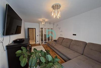Apartament cu 3 camere decomandat în Răcădău