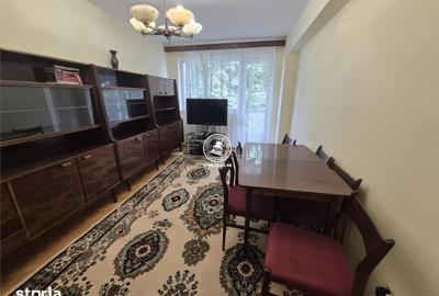 Apartament cu 3 camere decomandat în Gară
