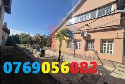Casă cu 4 camere în Vărsătura
