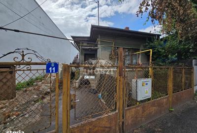 Casă cu 3 camere în Central