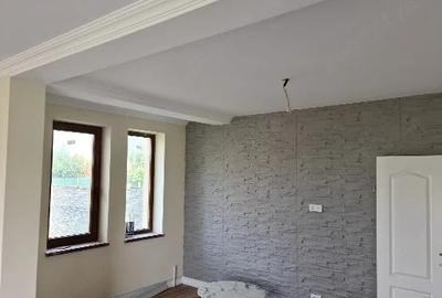 Casă cu Teren 250 Mp în Central