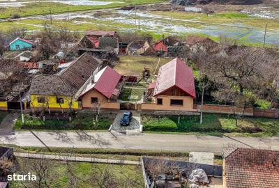 Casă cu 3 camere decomandat cu Teren 641 Mp în Vinga