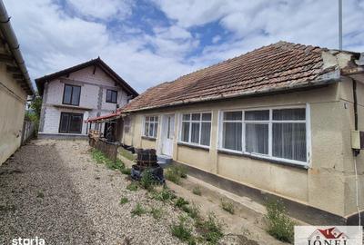 Casă cu 4 camere în Aiud