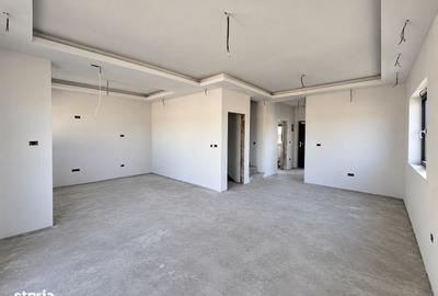 Casă cu 4 camere în Moșnița Veche