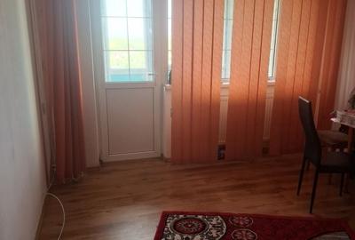 Apartament cu 3 camere decomandat în Central - 4