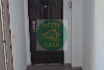 Apartament cu 2 camere decomandat în Roman - 2
