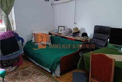 Casă individuală cu 3 camere cu Canalizare în 1 Decembrie - 2