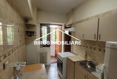 Garsonieră decomandată în Calea București