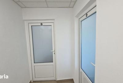 Spațiu comercial, de 32 mp, în Central