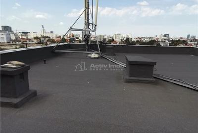Apartament cu 3 camere decomandat în Tei