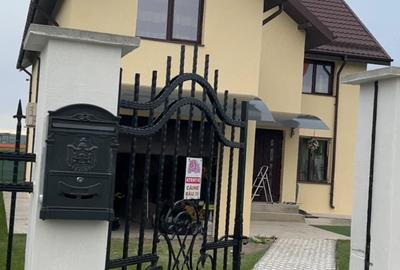 Casă cu Teren 600 Mp în Central - 7