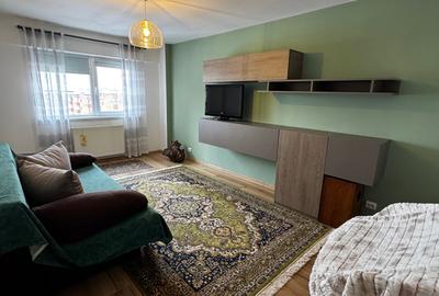 Apartament cu 3 camere decomandat, mobilat în Astra