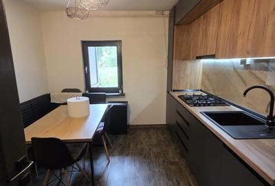 Apartament cu 3 camere decomandat în Prundu - 4