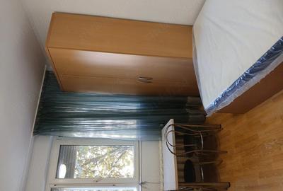 Garsonieră decomandată în CET