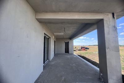 Casă cu 4 camere în Sântandrei - 8