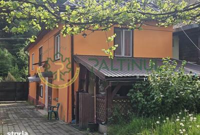 Casă cu 3 camere decomandat cu Teren 449 Mp în Central - 5