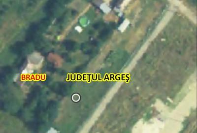 Teren de 1000 mp, în Bradu - 1