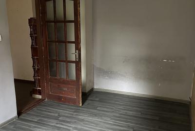 Casă cu 2 camere cu Teren 54 Mp în Central - 5