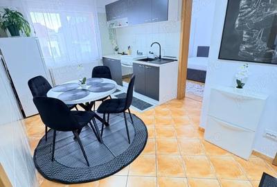 Apartament cu 2 camere decomandat în Turnișor - 1