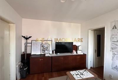 Apartament cu 2 camere decomandat, mobilat în Universitate