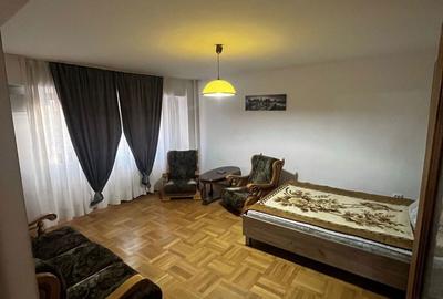 Apartament cu 2 camere decomandat, mobilat în Văcăresti - 4