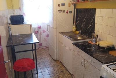 Apartament cu 3 camere decomandat în Aurel Vlaicu - 1